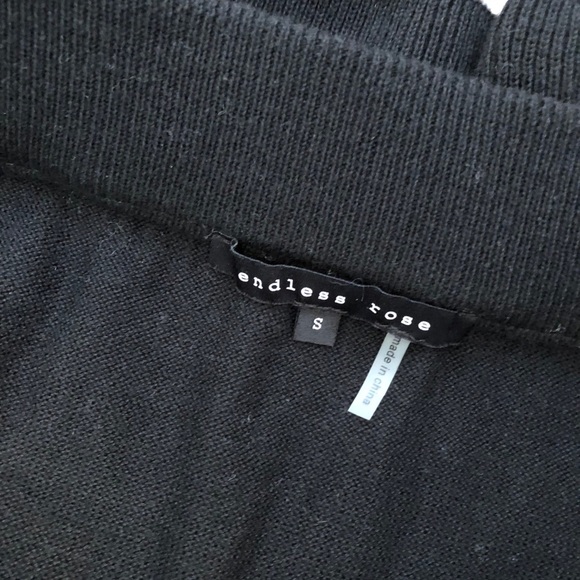 Endless Rose | Off-The-Shoulder Sweater - Picture 6 of 7